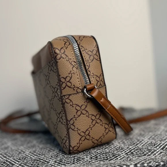 Nine West Brown Bag - Picture 4 of 6